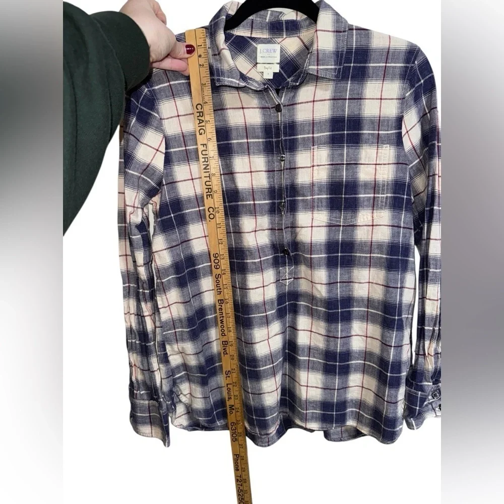J.Crew Boy Fit Plaid Button Down Shirt Cotton Size Small - Picture 3 of 8
